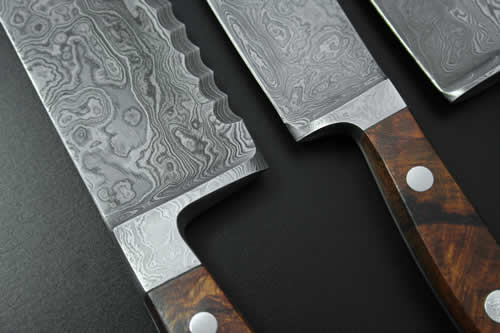 Profi-Schliff: Messer aus Damast- oder Sonderstahl